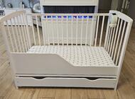 Grajewo ogłoszenia: Sprzedam łóżeczko dziecięce z materacem o wym.120x60
Stan idealny - zdjęcie