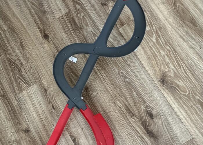 Grajewo ogłoszenia: Sprzedam tor wyścigowy Hot Wheels , stan idealny. Dokładam do...